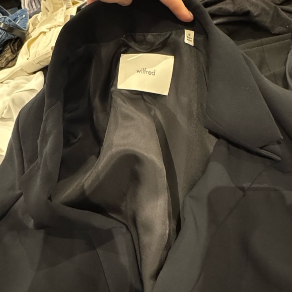 Wilfred Classic Generation Black Blazer - Picture 4 of 4